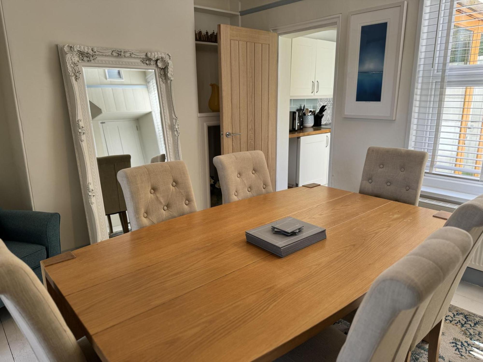 Ferry View - Views Over The Dart, Elegant Three Storey House, Unique Sky Holiday home *